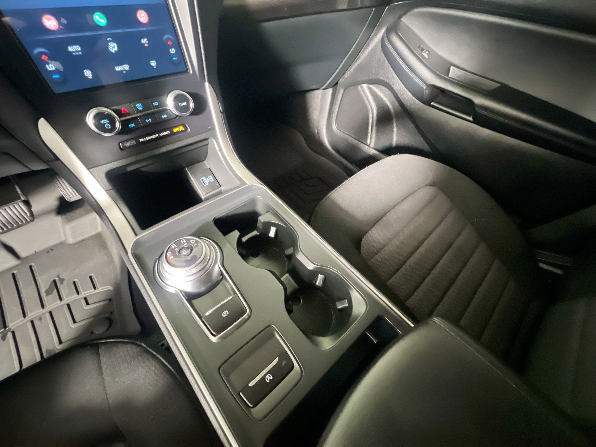 Used 2024 Ford Edge SE AWD/4WD image 26