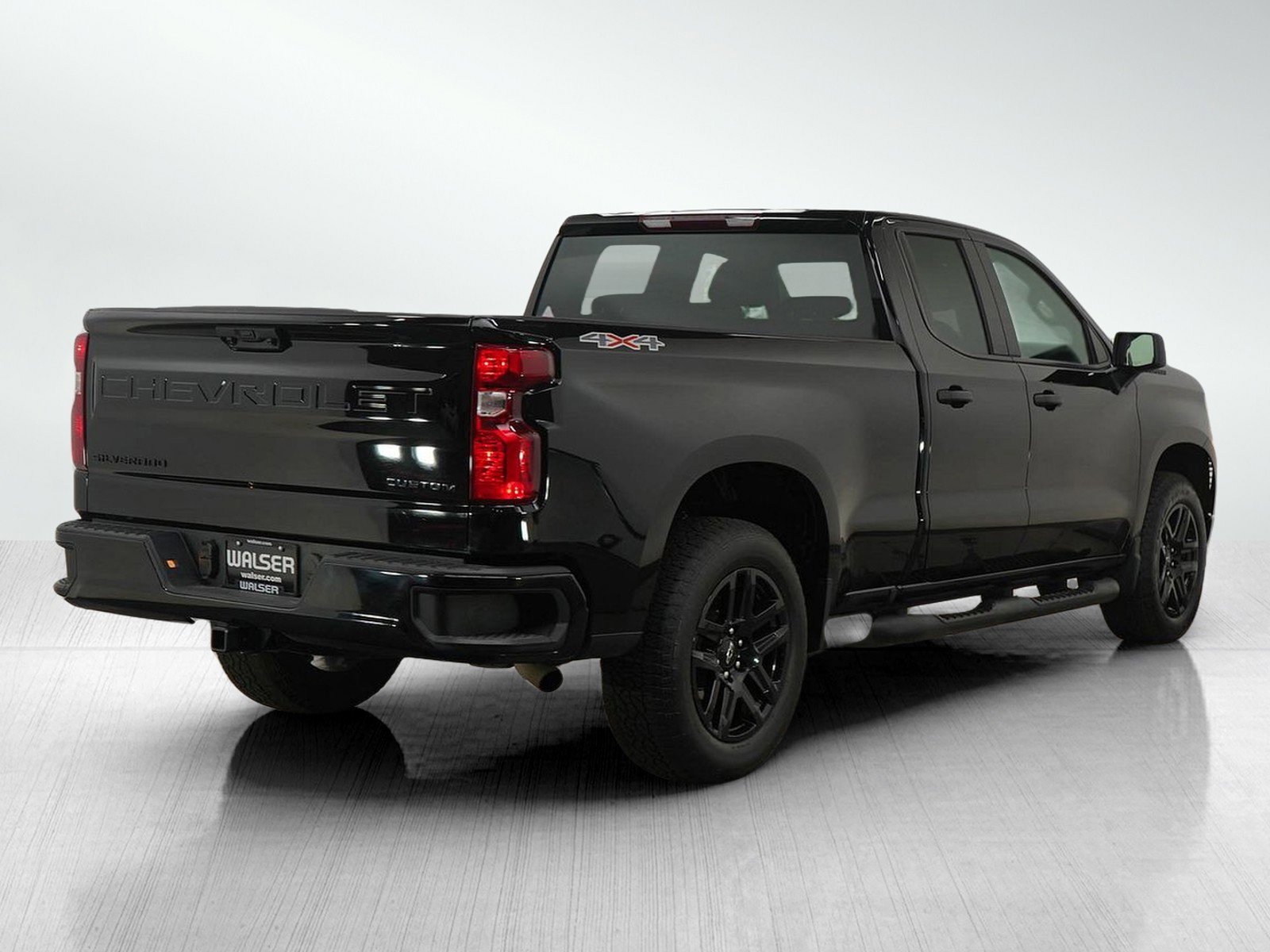 Used 2024 Chevrolet Silverado 1500 Custom w/ Turbomax Blackout Package image 6