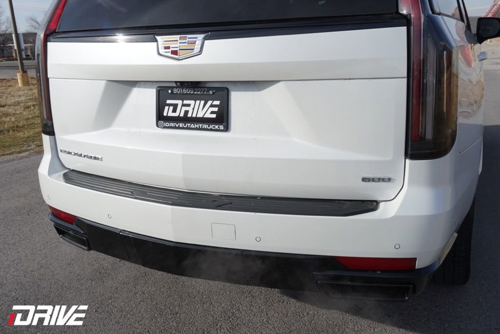 Used 2023 Cadillac Escalade ESV Sport Platinum w/ LPO, Floor Liner Package image 8