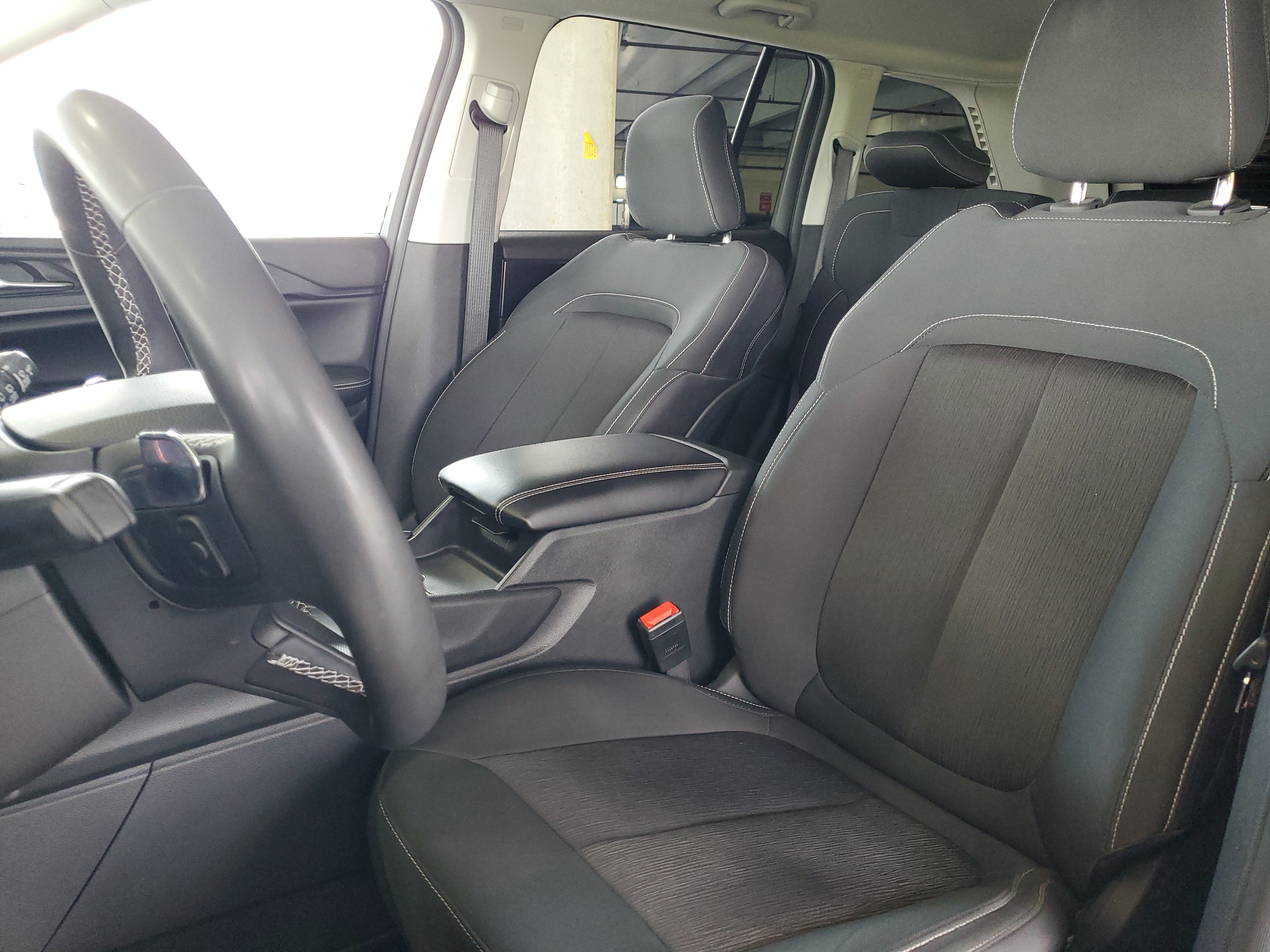 Certified 2023 Jeep Grand Cherokee Laredo w/ Trailer Tow Prep Group (B) AWD/4WD image 19