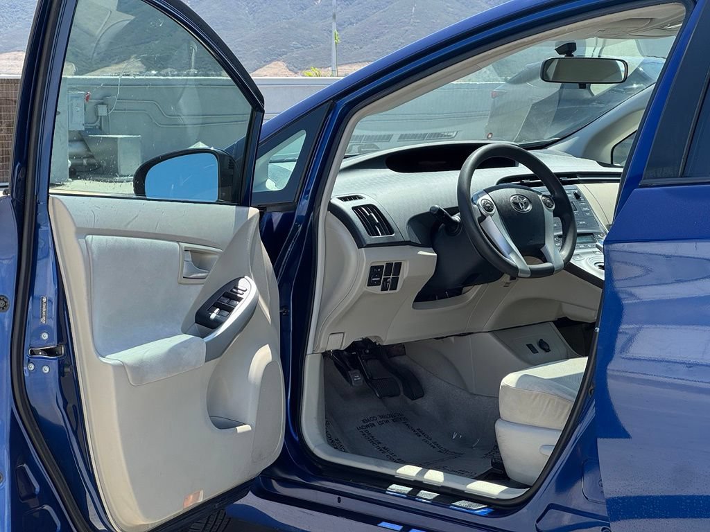 Used 2010 Toyota Prius Two FWD image 7