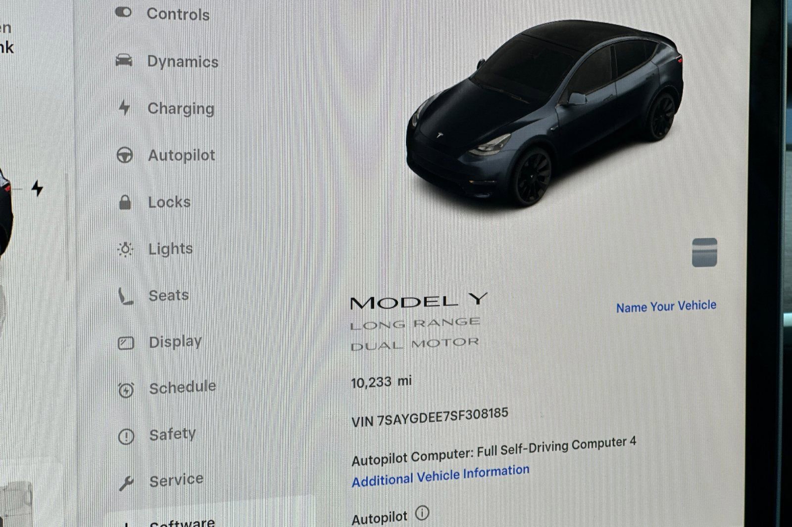 Used 2025 Tesla Model Y Long Range image 26