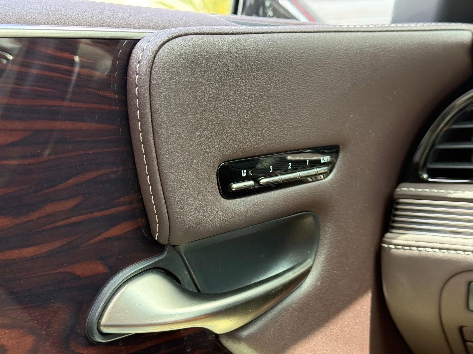 Used 2020 Lexus LS 500 w/ Interior Upgrade Package RWD image 14