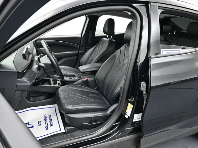 Used 2025 Ford Mustang Mach-E Select image 11