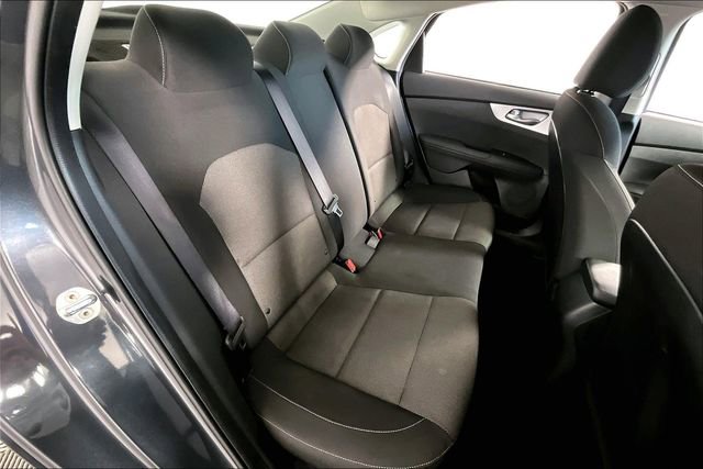 Used 2022 Kia Forte LXS image 26