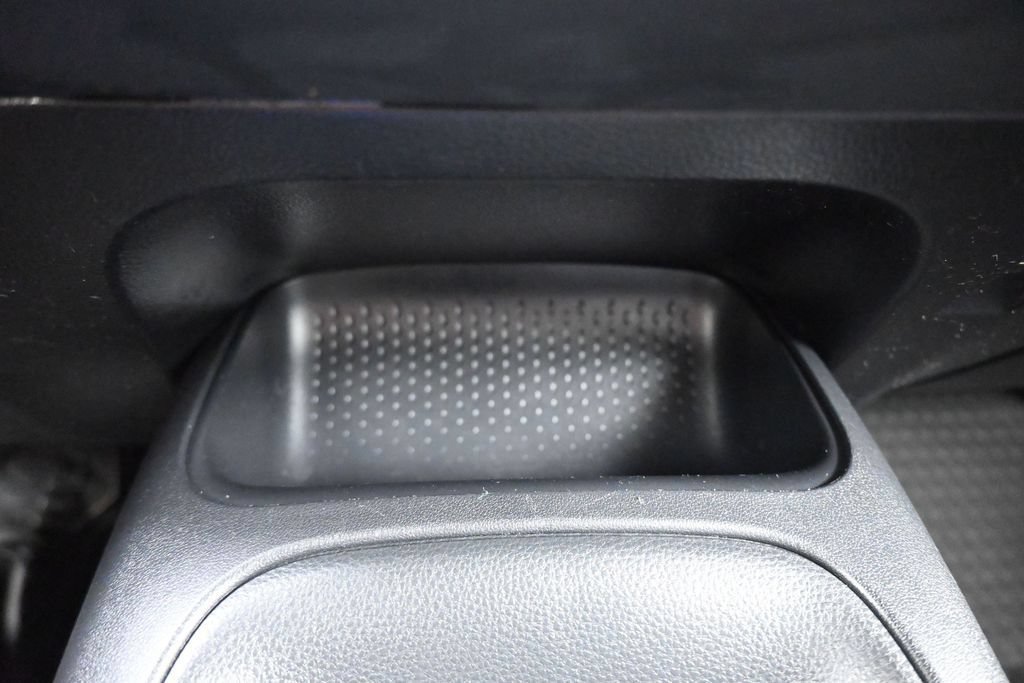 Used 2021 Toyota Corolla LE FWD image 21