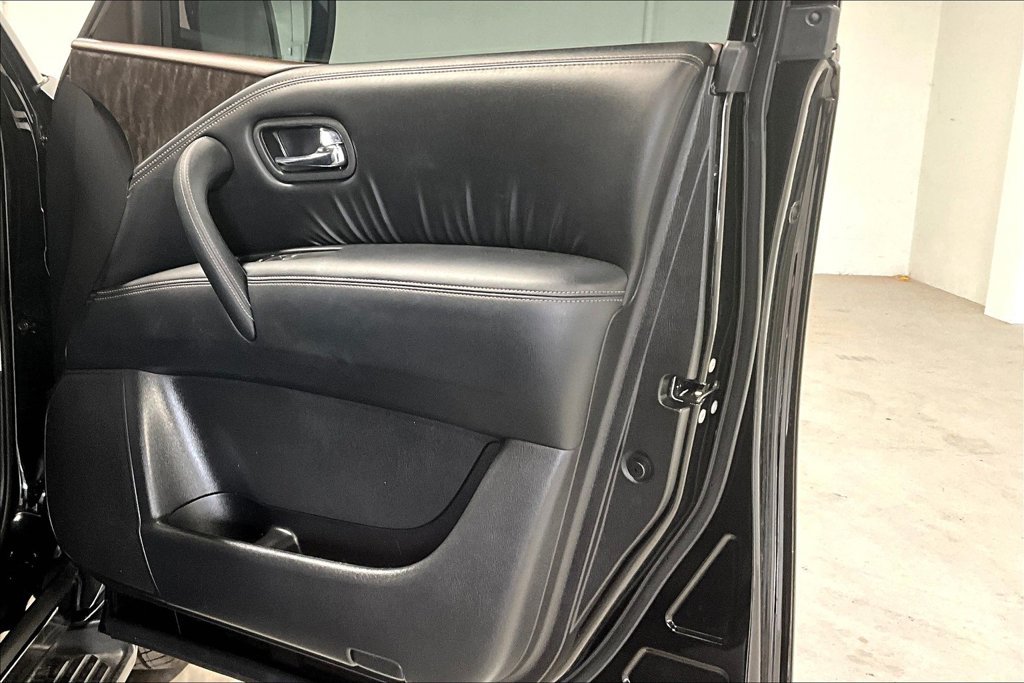 Used 2023 Nissan Armada Platinum w/ Cargo Package RWD image 23