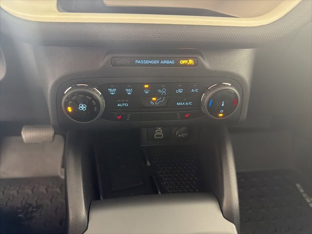 Used 2024 Ford Bronco Sport Heritage w/ Heritage Convenience Package image 32