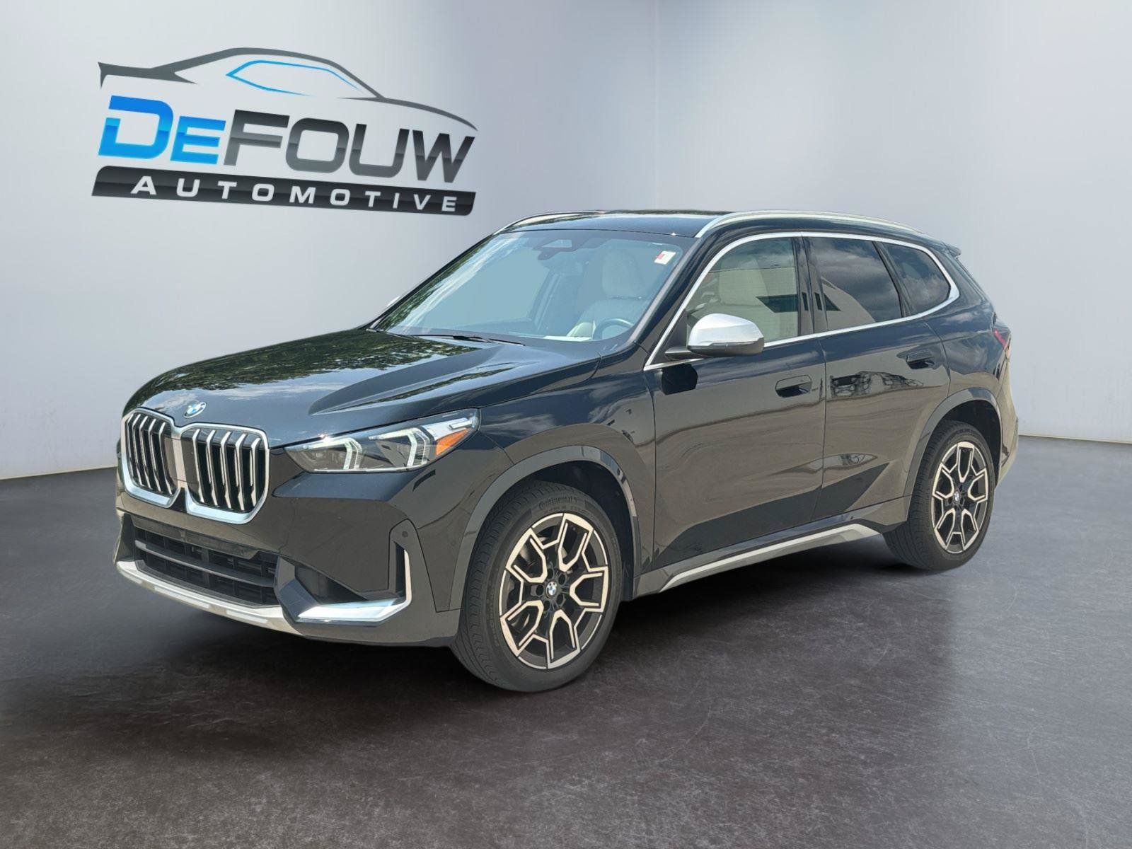Used 2023 BMW X1 xDrive28i w/ Convenience Package AWD/4WD image 7
