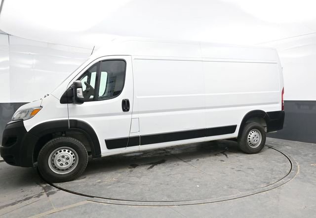 Used 2025 RAM ProMaster 2500 w/ Convenience Group image 3