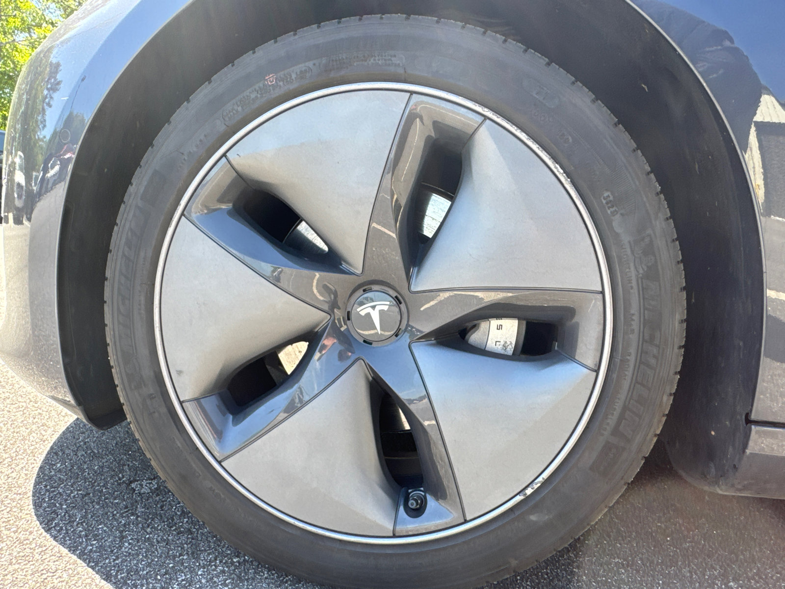 Used 2021 Tesla Model 3 Standard Range Plus image 14