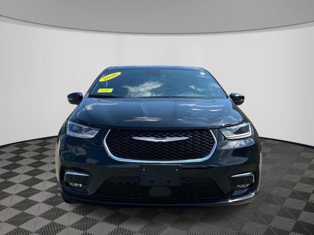 Used 2026 Chrysler Pacifica Select FWD image 8