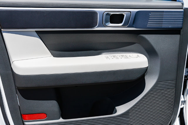 New 2026 Hyundai Santa Fe SE FWD image 24