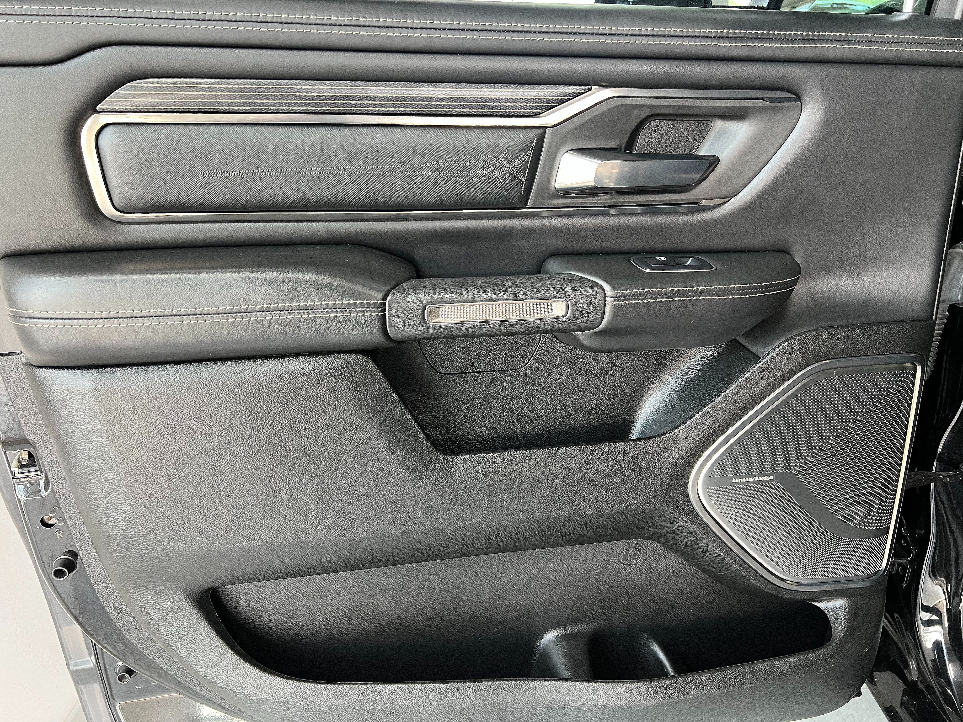 Used 2019 RAM 1500 Limited AWD/4WD image 22