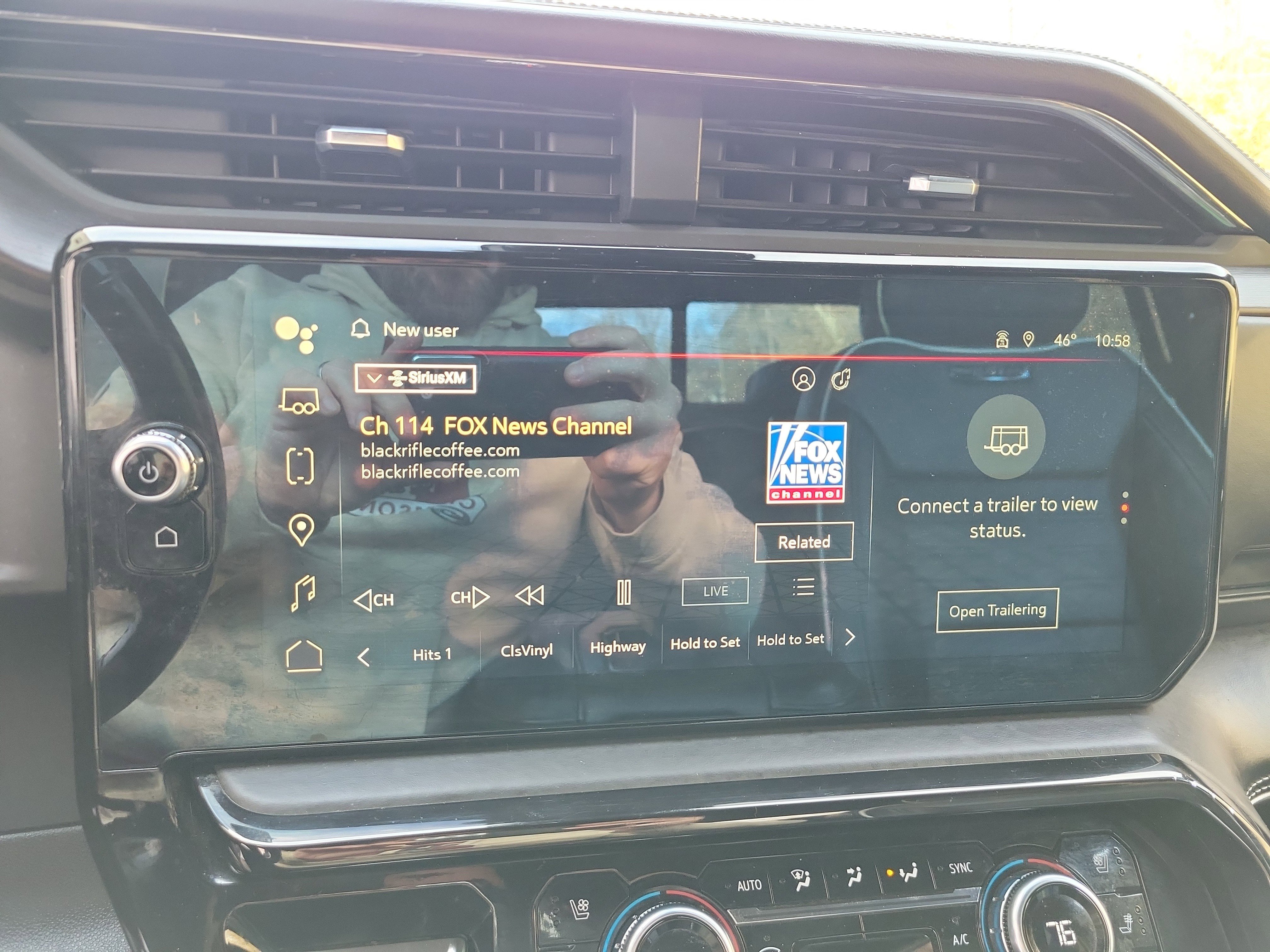 Used 2022 GMC Sierra 1500 AT4X image 23