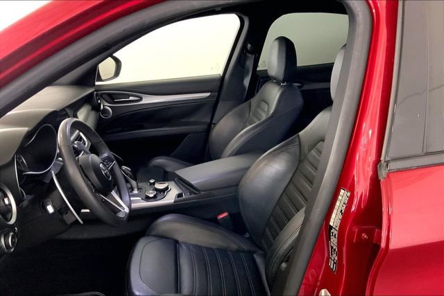 Used 2018 Alfa Romeo Stelvio Ti Sport AWD/4WD image 10