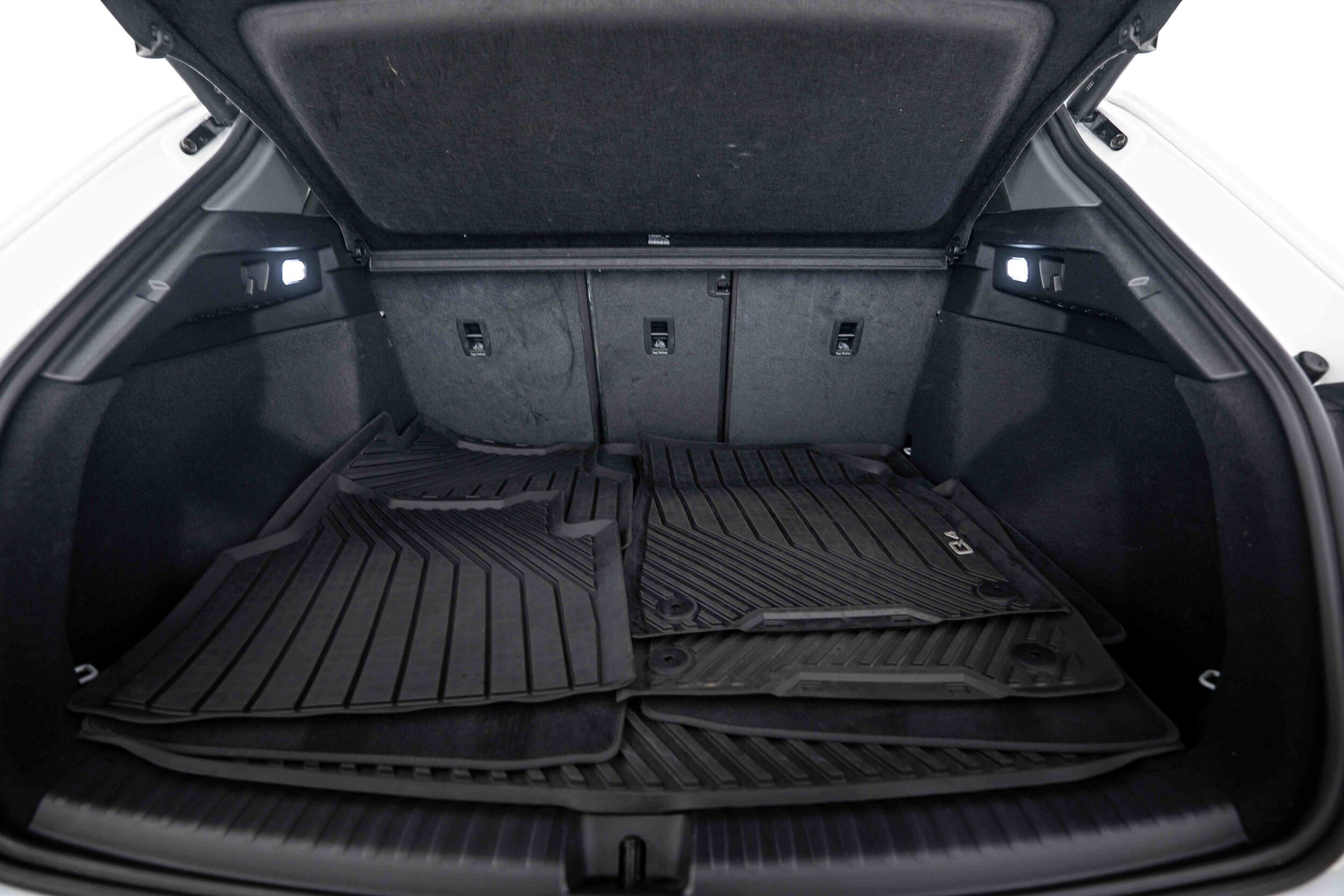 Certified 2023 Audi Q4 e-tron Premium Plus w/ Premium Plus AWD/4WD image 19