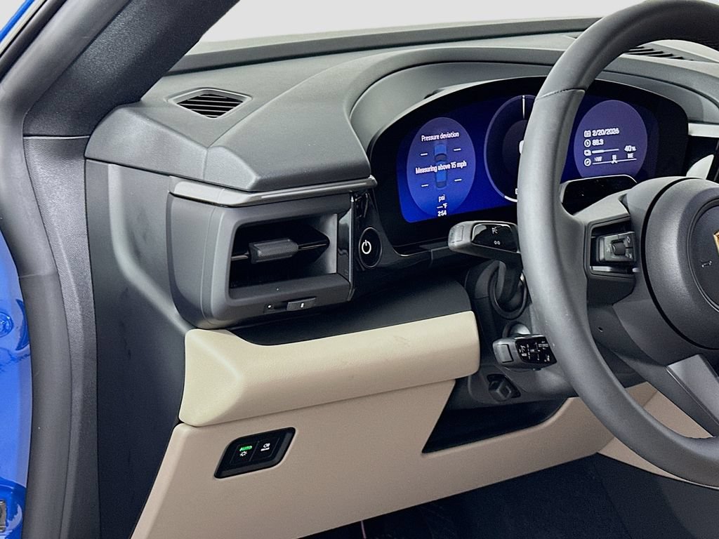 Certified 2026 Porsche Macan Electric RWD image 11