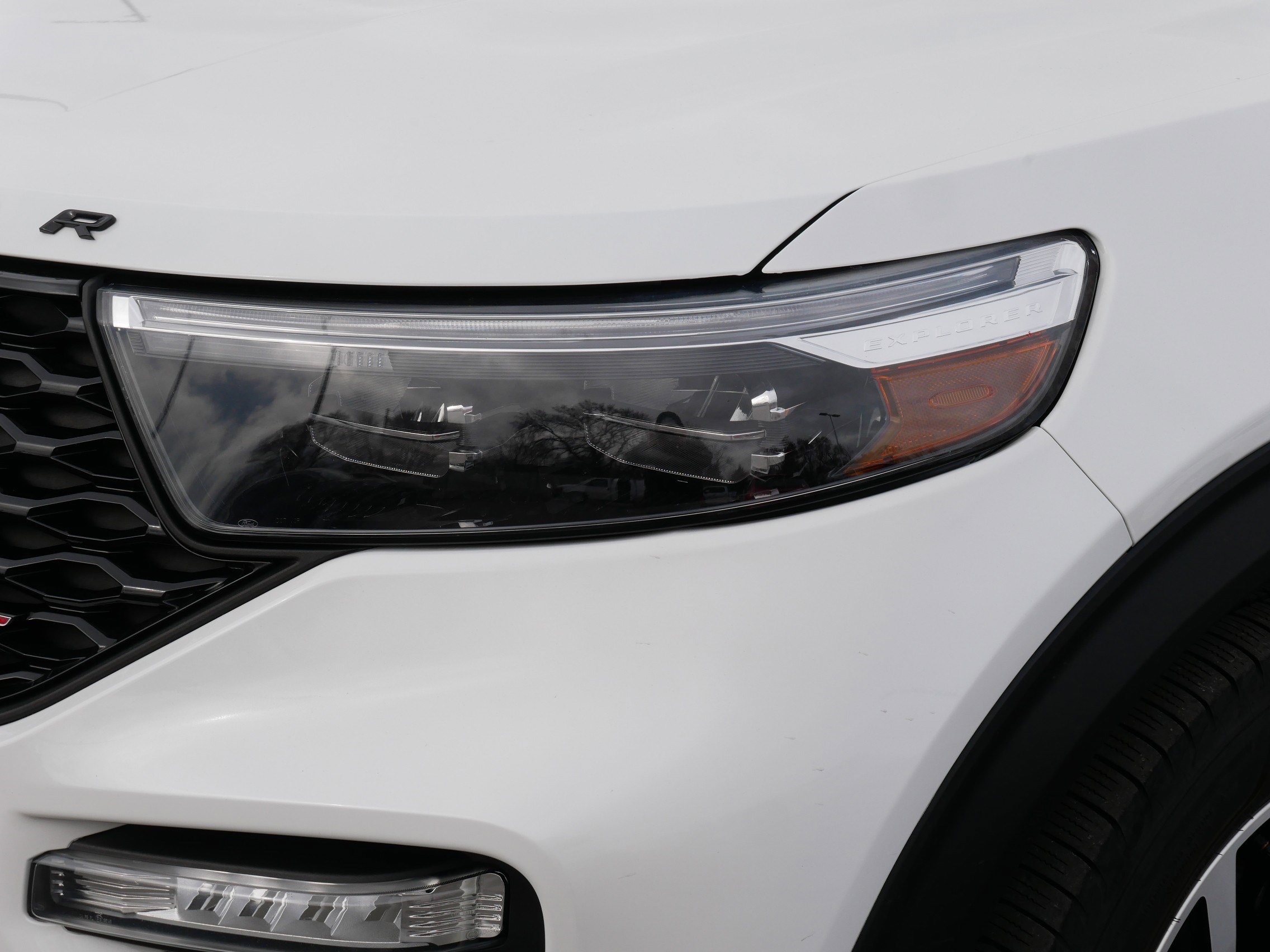 Used 2020 Ford Explorer ST AWD/4WD image 16
