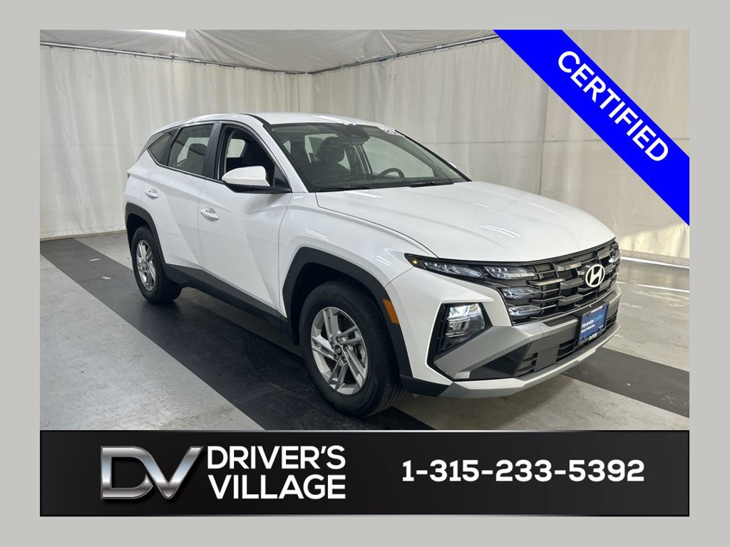 Used 2025 Hyundai Tucson SE AWD/4WD image 1