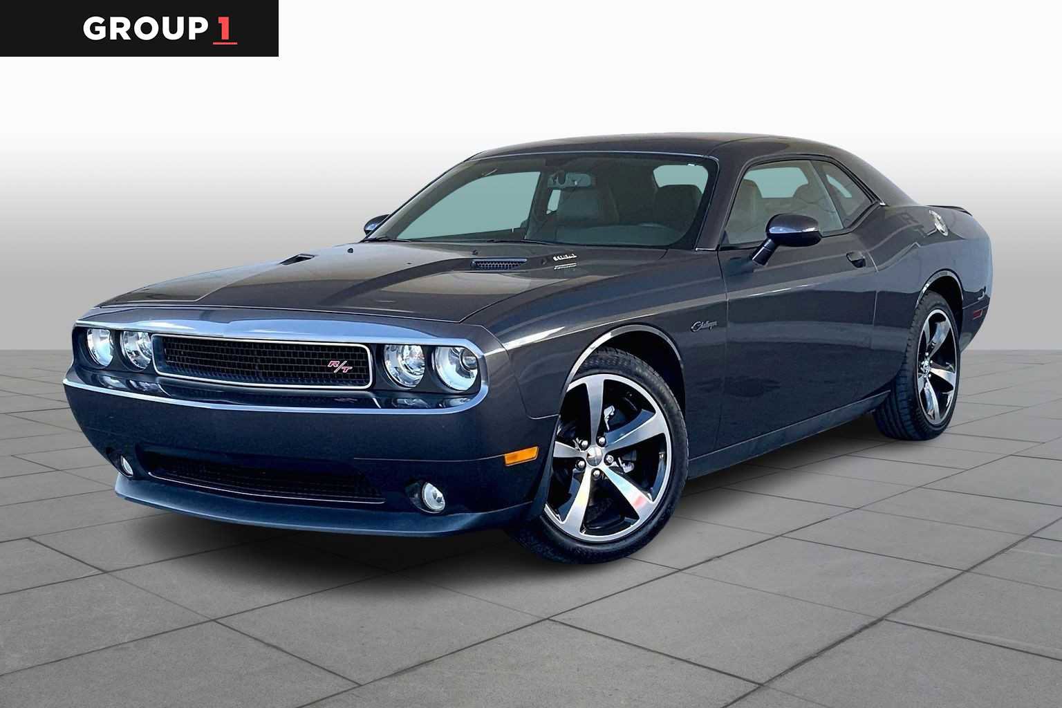 Used 2014 Dodge Challenger R/T image 1