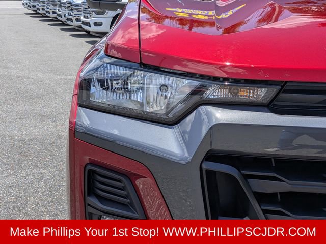 Used 2024 Chevrolet Colorado LT w/ LT Convenience Package II RWD image 9