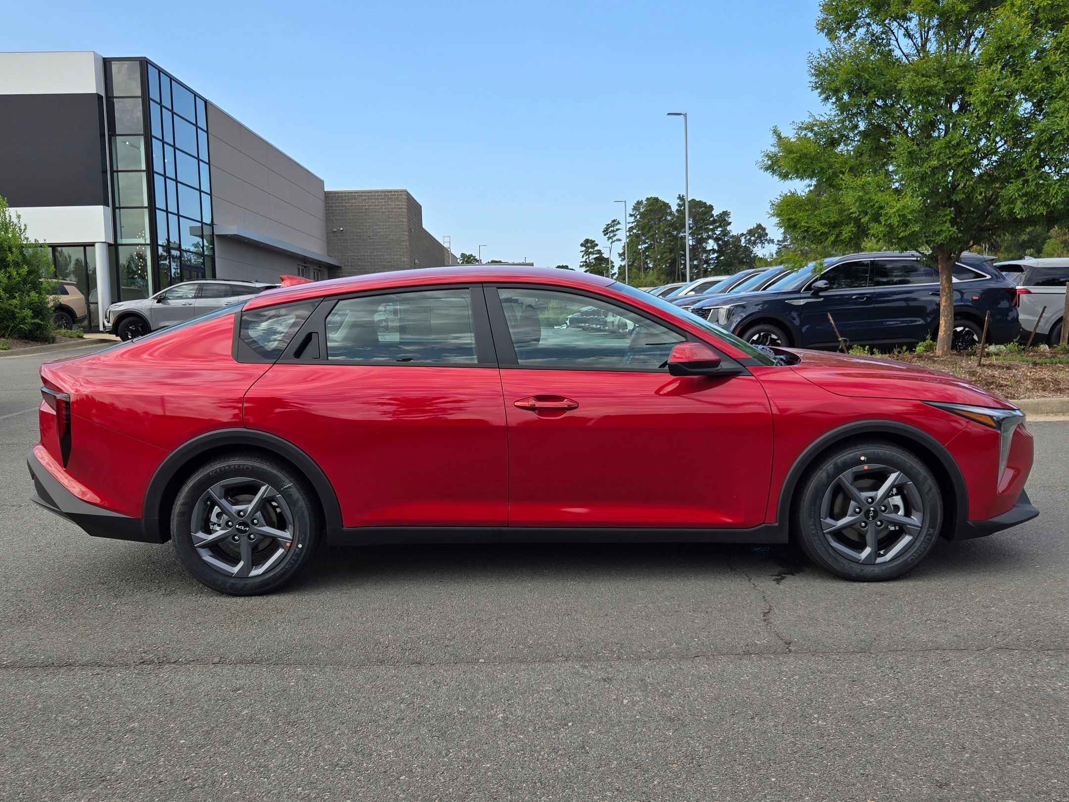 New 2026 Kia K4 FWD image 8