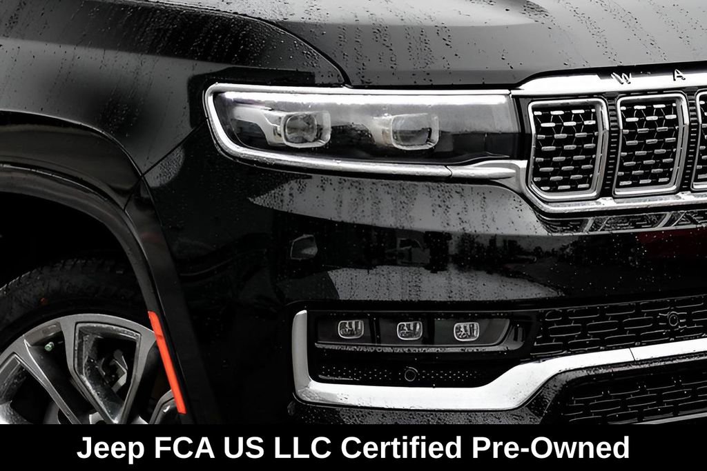 Used 2023 Jeep Grand Wagoneer L Series II w/ Premium Group II AWD/4WD image 6