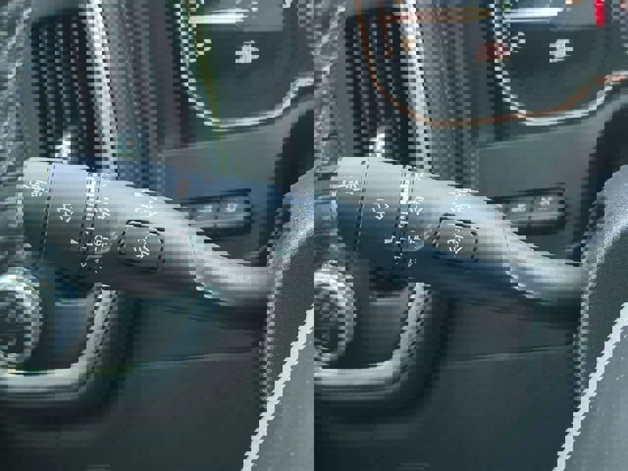 Used 2022 GMC Sierra 2500 Denali w/ Denali Ultimate Package image 28