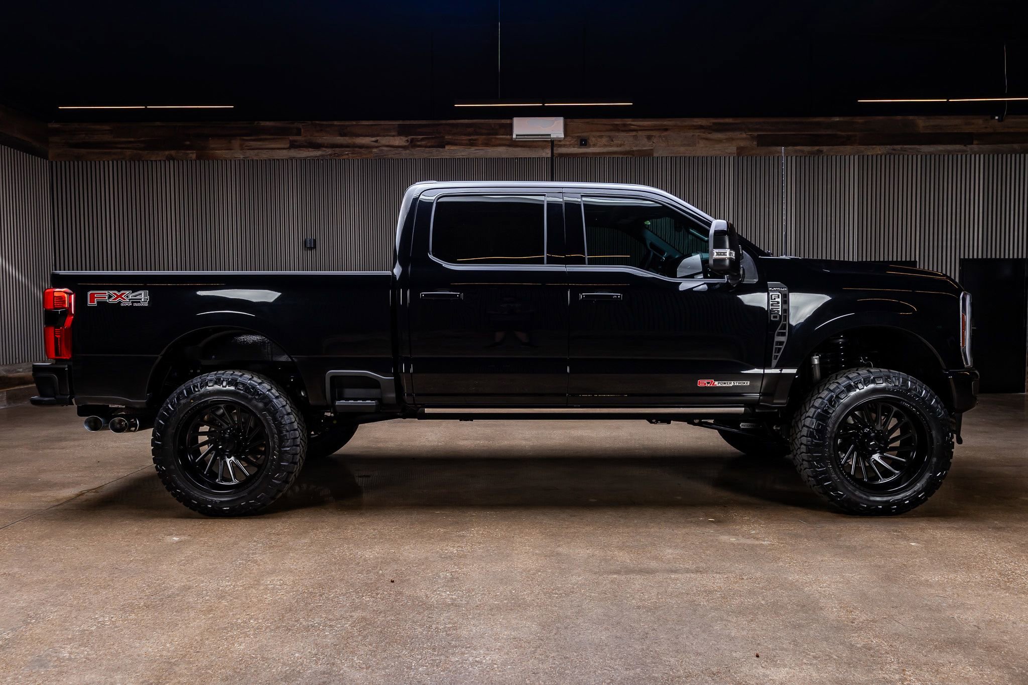 Used 2026 Ford F250 Platinum image 11