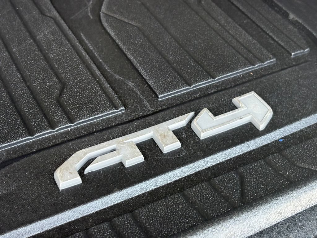 Used 2024 GMC Terrain AT4 w/ LPO, Floor Liner Package AWD/4WD image 19
