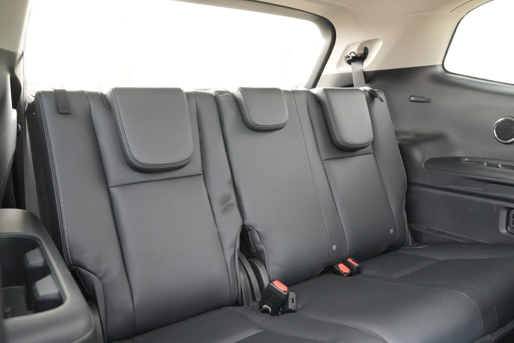 Used 2023 Subaru Ascent Limited w/ Technology Package image 17