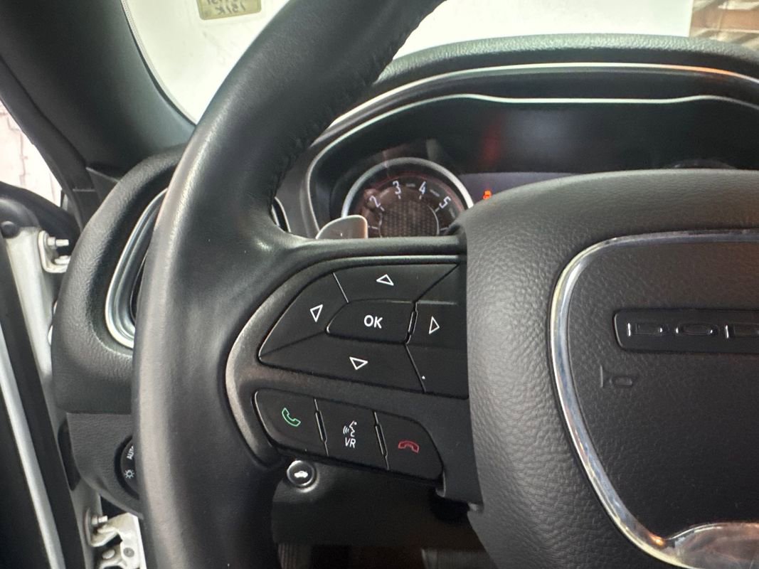 Used 2016 Dodge Challenger SXT w/ Driver Convenience Group image 12