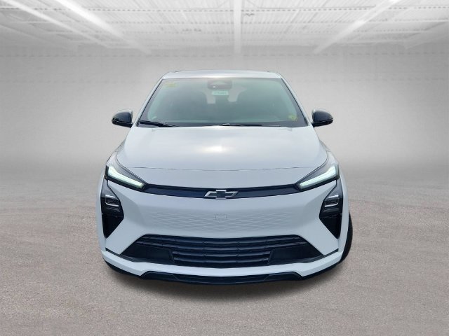 New 2027 Chevrolet Bolt LT w/ Comfort Package FWD image 2