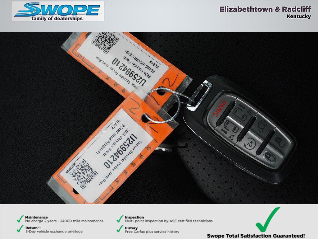 Certified 2024 Chrysler Pacifica Touring-L image 29