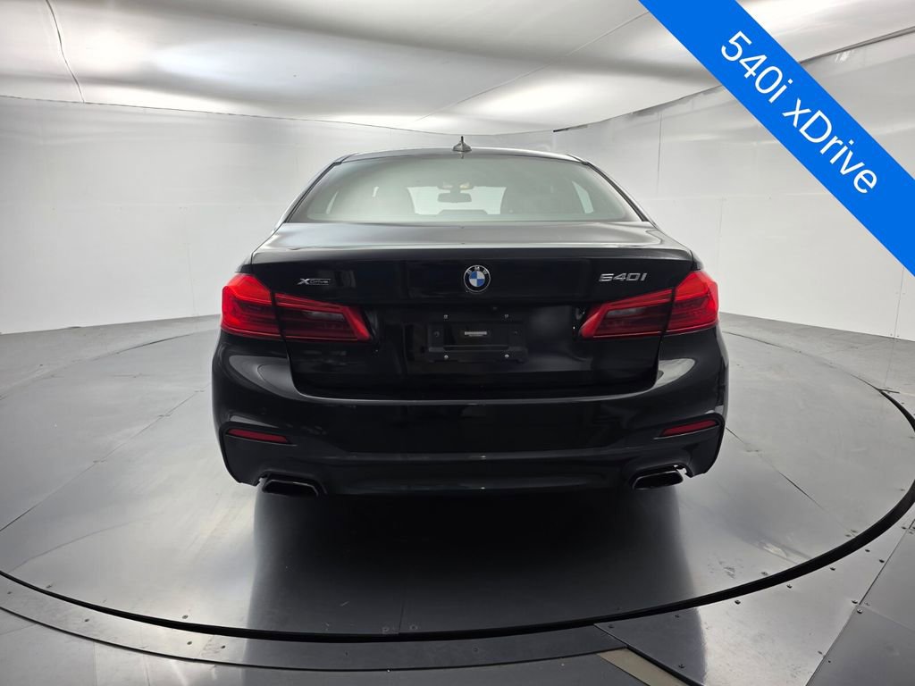 Used 2019 BMW 540i xDrive w/ M Sport Package AWD/4WD image 5