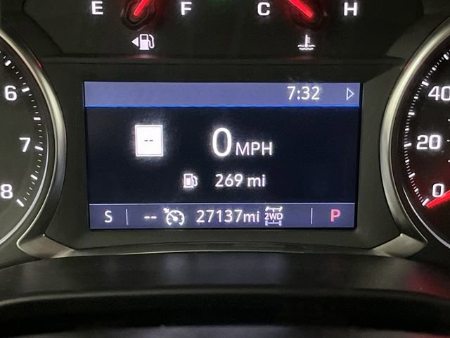 Used 2023 GMC Acadia SLE image 6