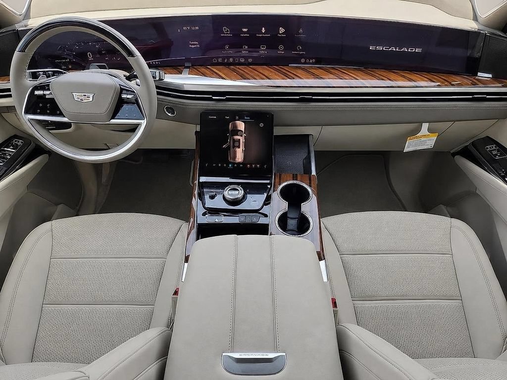New 2026 Cadillac Escalade ESV Platinum Luxury AWD/4WD image 10