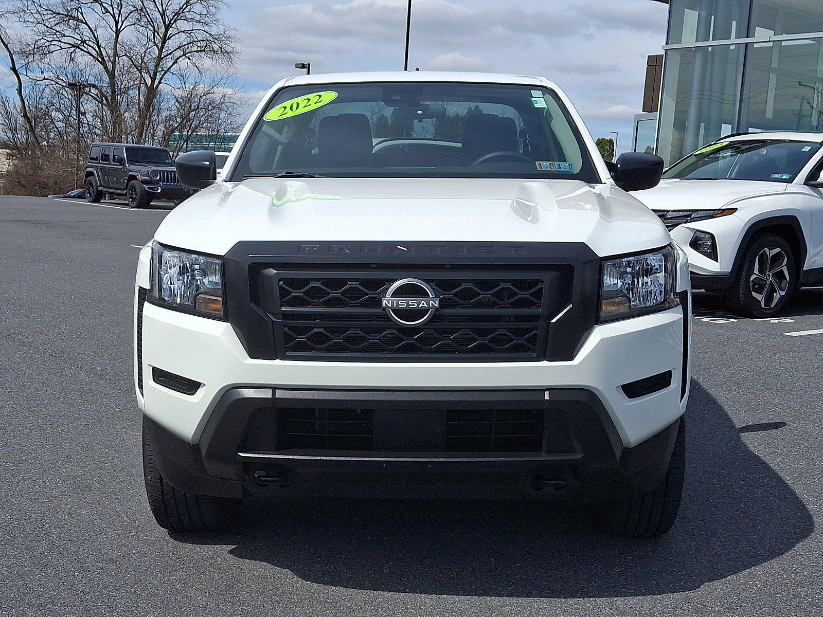 Used 2022 Nissan Frontier S w/ Technology Package image 2
