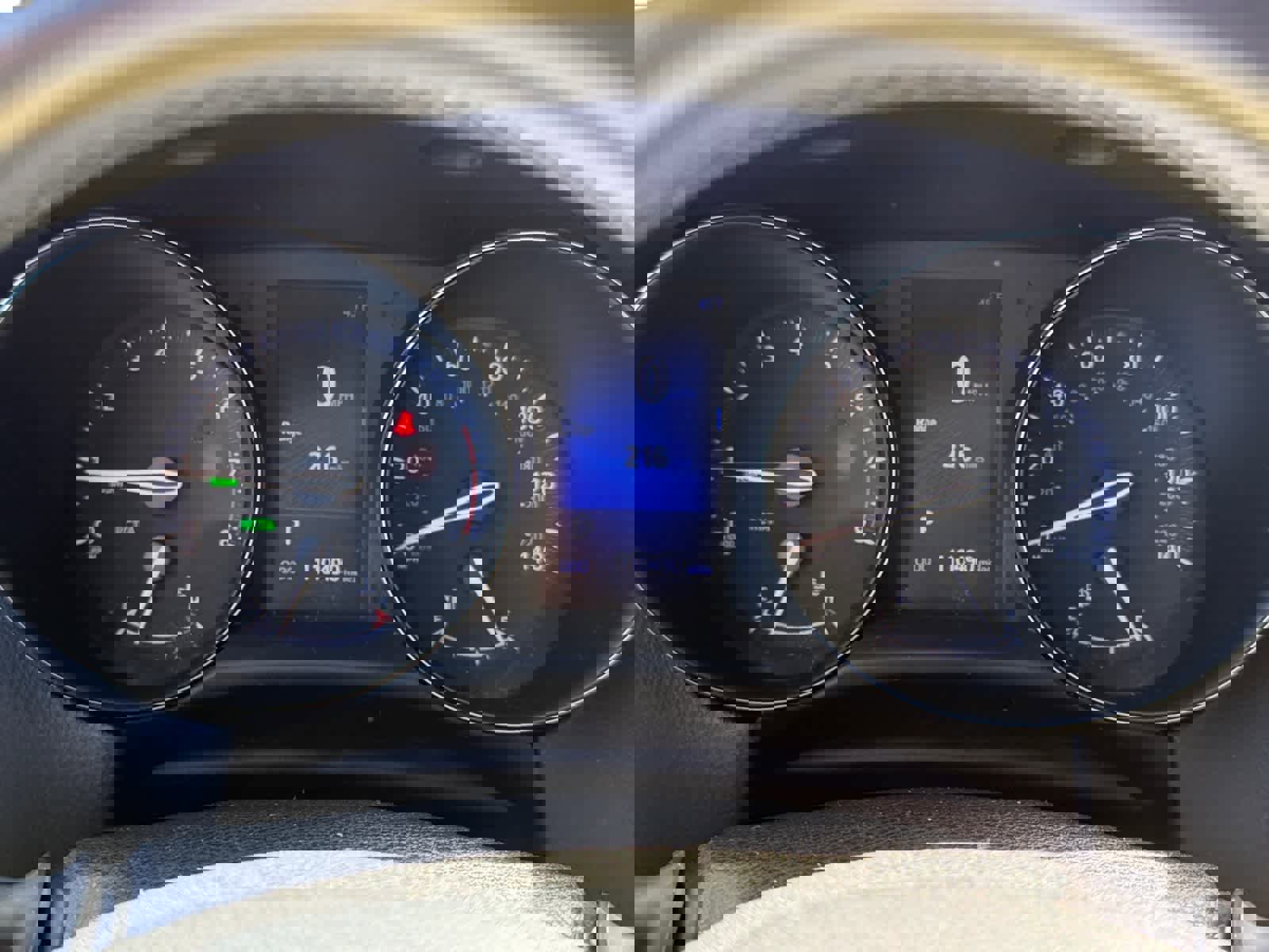 Used 2018 Toyota C-HR XLE image 17