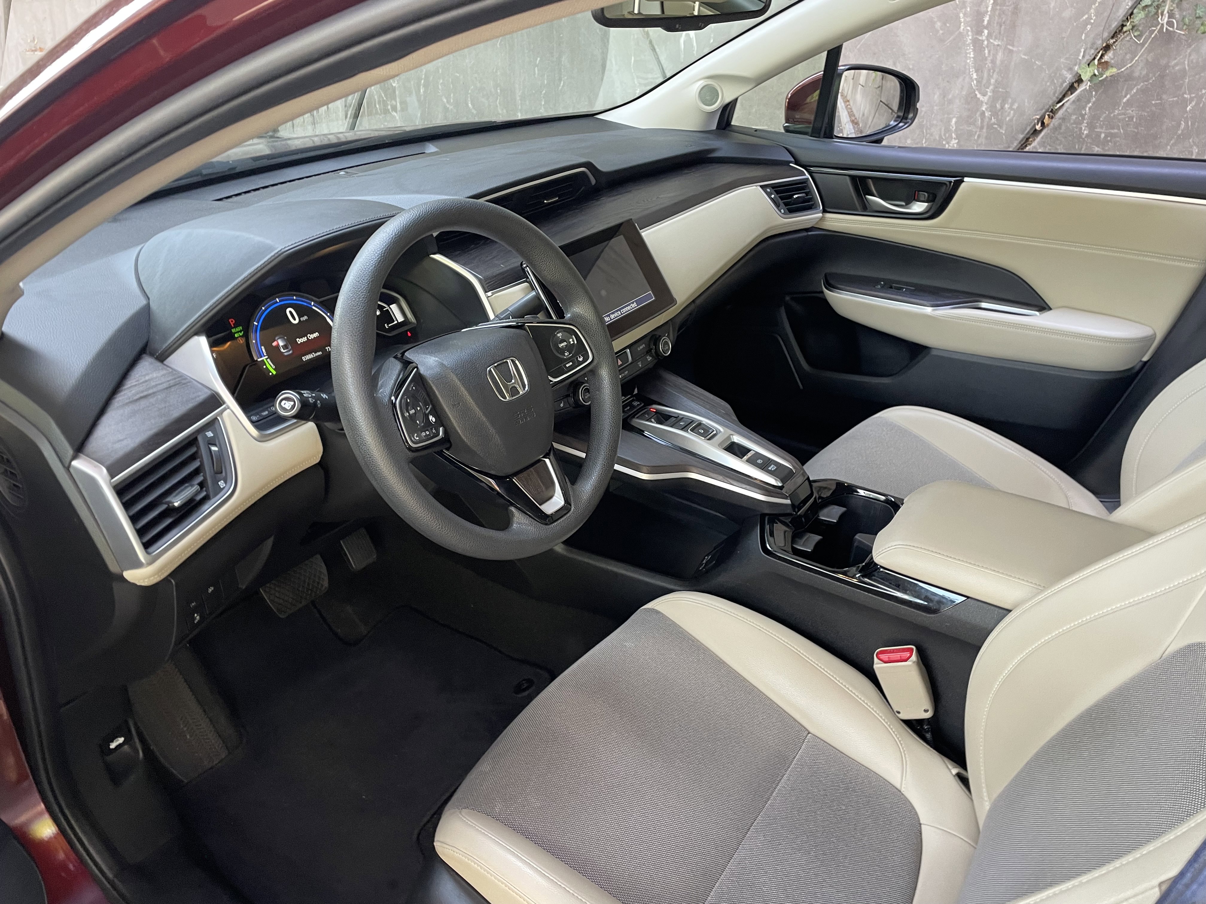 Used 2018 Honda Clarity Plug-In Hybrid image 4