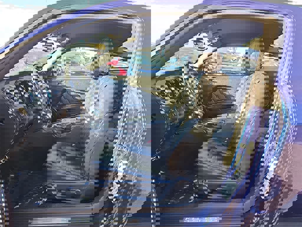 Used 2012 Ford Mustang Premium image 13