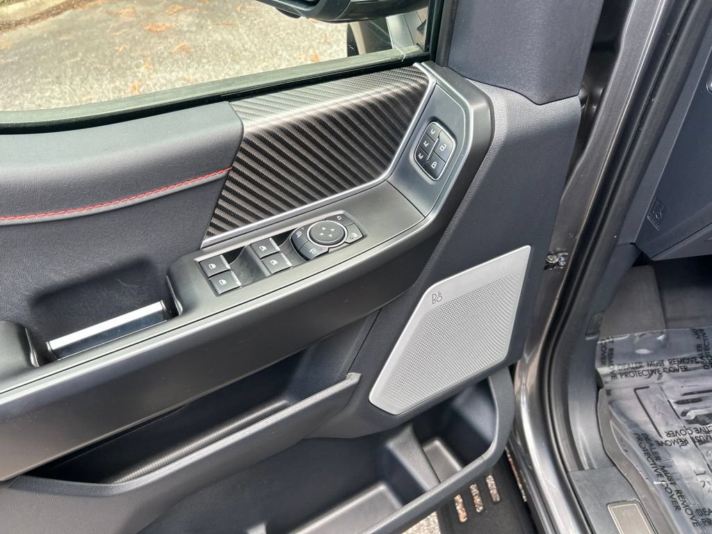 Used 2025 Ford F150 Raptor AWD/4WD image 16