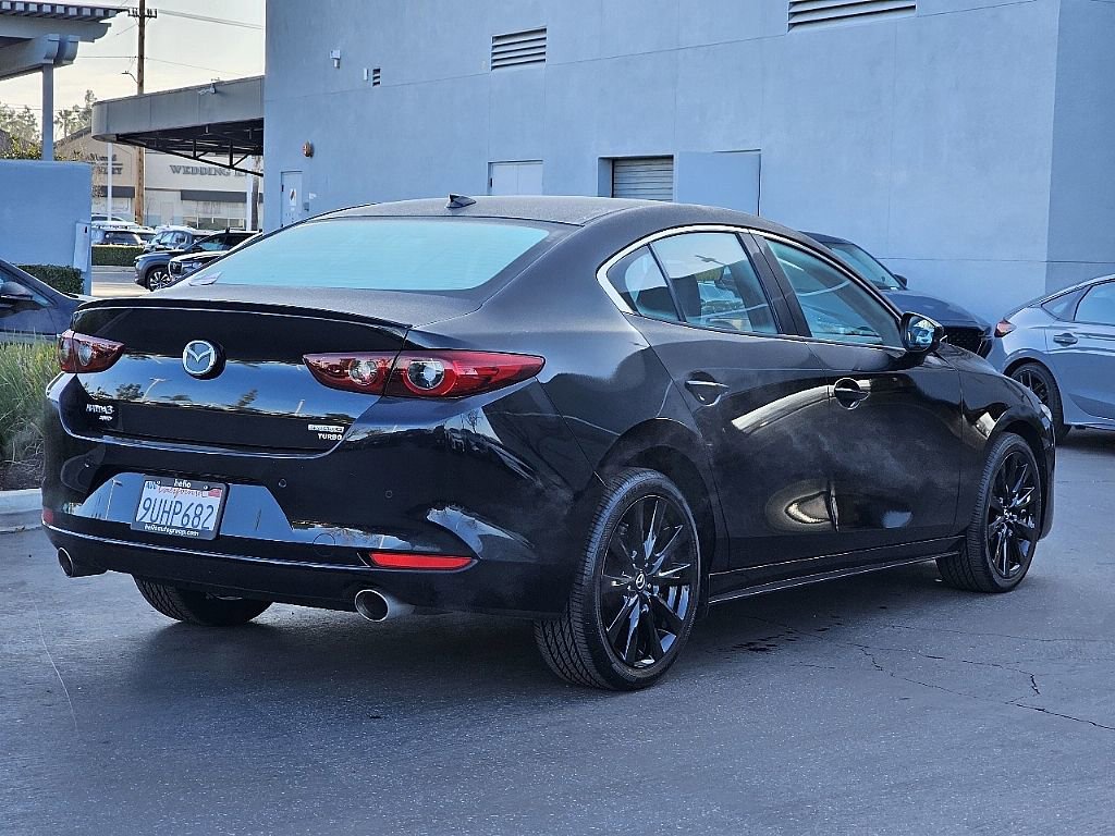 Certified 2025 MAZDA MAZDA3 2.5 Turbo Sedan w/Premium Plus image 17