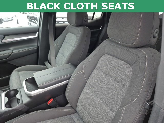 Used 2025 GMC Terrain Elevation image 2