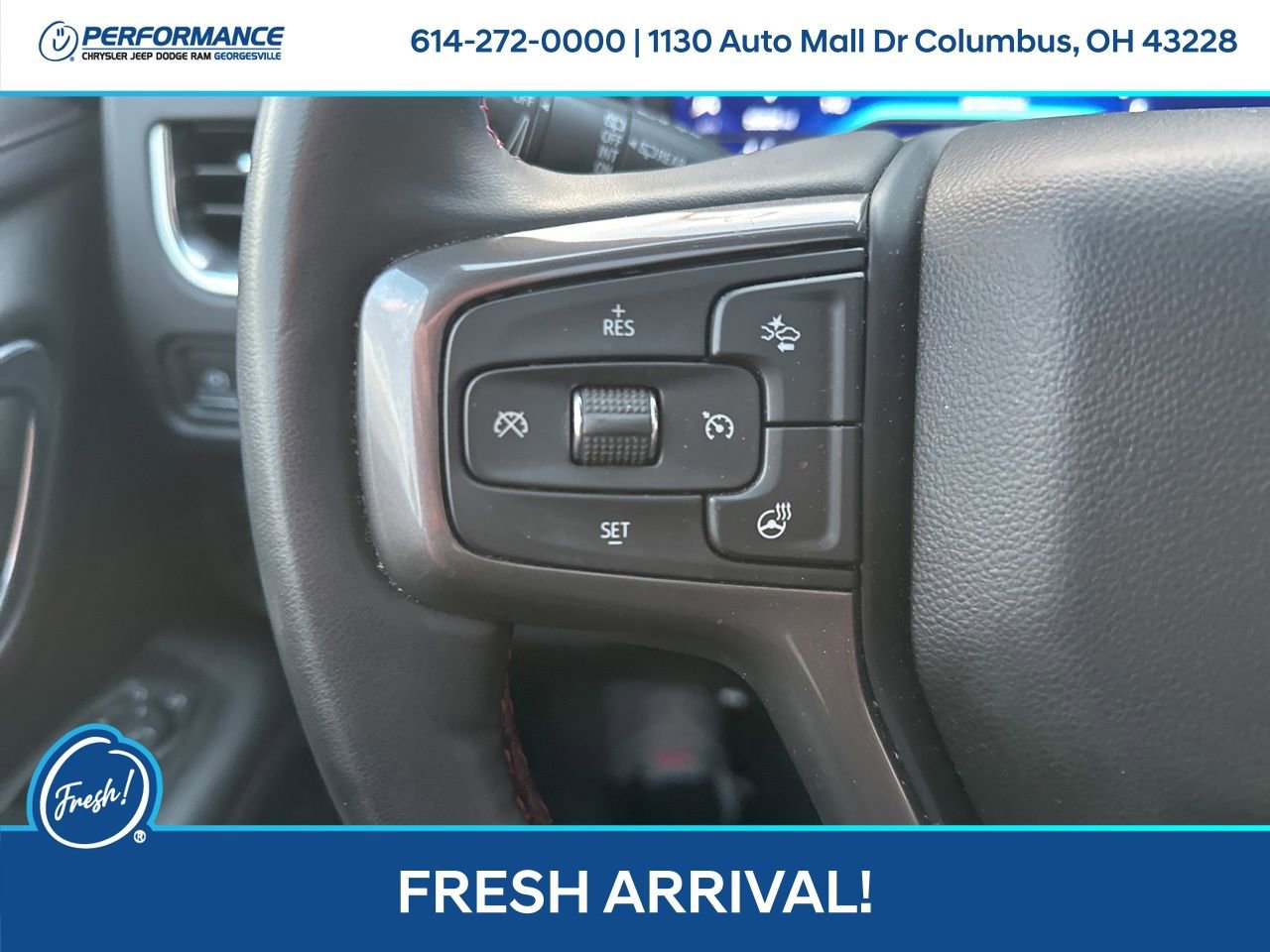 Used 2024 Chevrolet Suburban RST w/ Luxury Package image 20