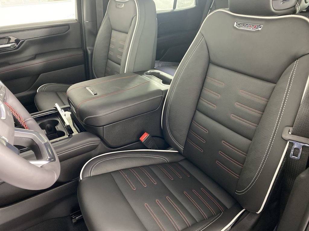 New 2026 GMC Yukon AT4 Ultimate w/ LPO, Floor Liner Package image 20