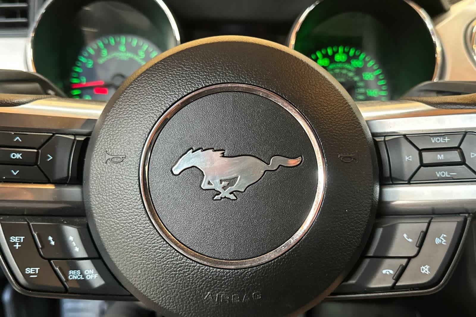 Used 2016 Ford Mustang GT Premium w/ Equipment Group 401A RWD image 24