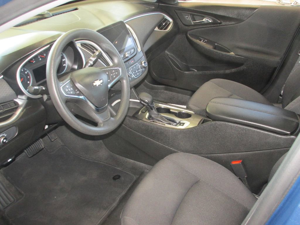 Used 2024 Chevrolet Malibu LT image 5
