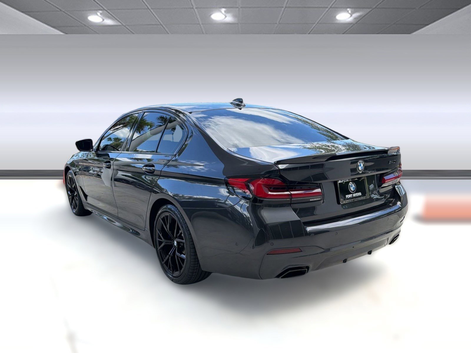 Certified 2022 BMW 540i w/ M Sport Package RWD image 3